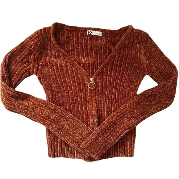 SO Sweaters - Women’s SO Orange Zip Up Sweater Size Small